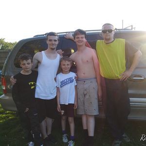 Meet your Posher, Raymond